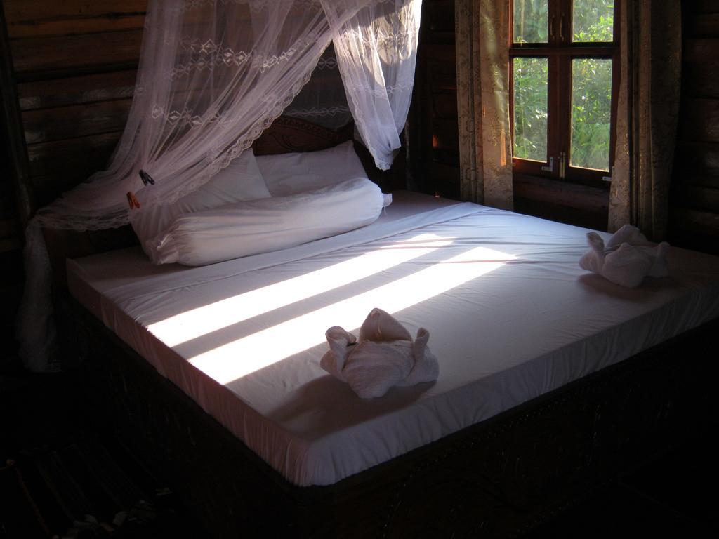 Coconutbeach Bungalows Derm Tkov Village Rom bilde